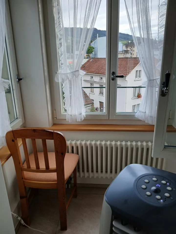 Schöne 2.5-Zimmer-Wohnung im 3. OG mit Balkon und Parkplatz