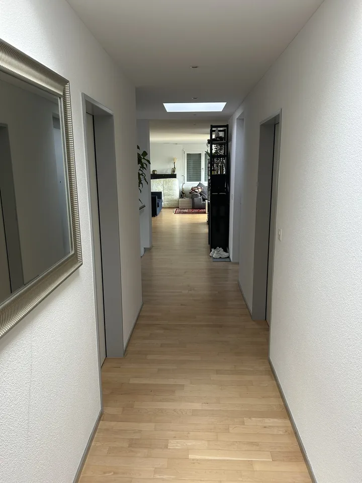 Nachmieterin für WG-Zimmer in Wallisellen gesucht (nur für Frauen) 🏡