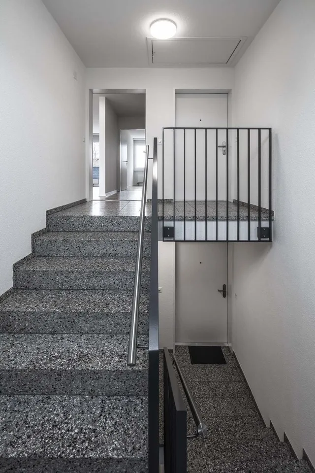 Grosszügige 3.5-Zimmerwohnung in Menzingen zu vermieten
