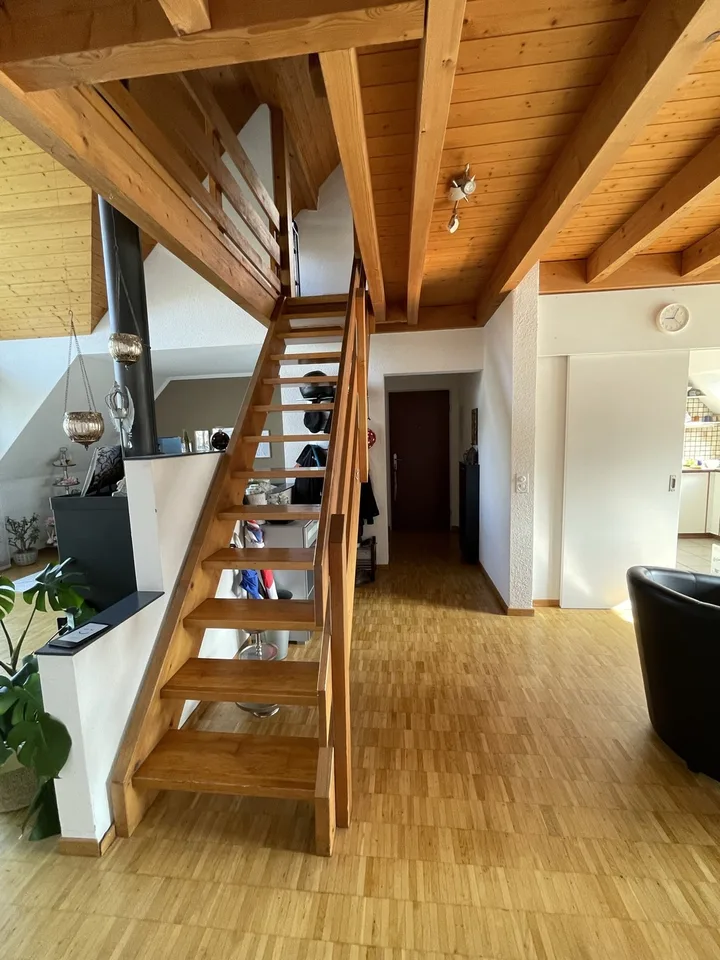 grosszügige 4 1/2 Zimmer-Maisonettewohnung