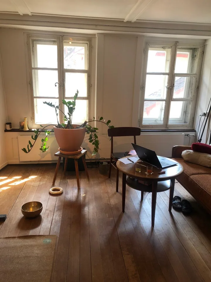 WG-Zimmer mit Altbau-Flair