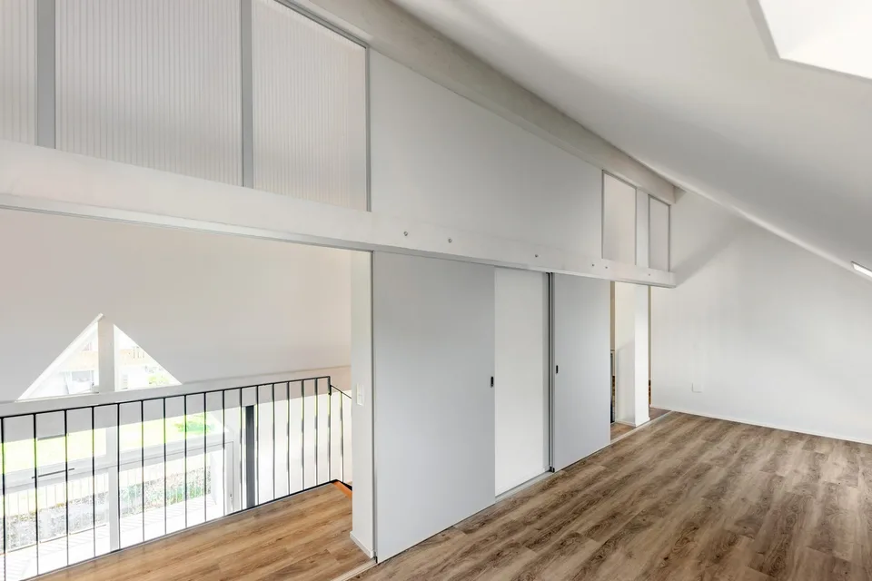 AUSSERGEWÖHNLICHE MAISONETTEWOHNUNG – GENUG PLATZ FÜR KREATIVE WOHNIDEEN.