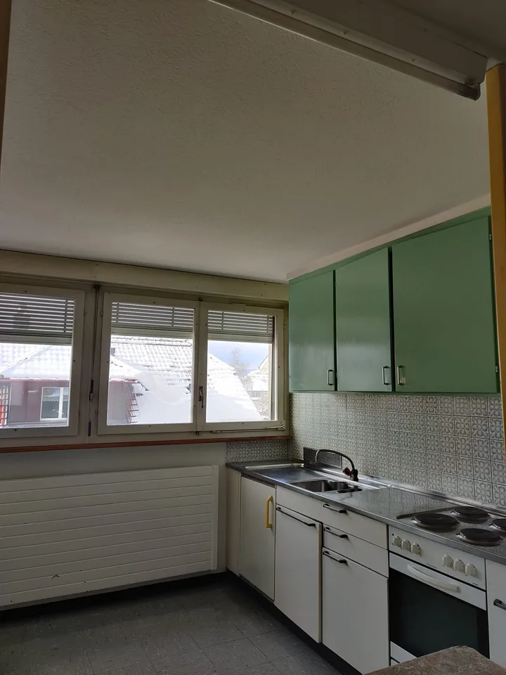 Gemütliche 3.5-Zimmer-Altbauwohnung mit viel Holzcharme & grosser Terrasse
