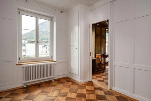 Mehrere Einzelzimmer in historischem Stadthaus (ab 14 m2) - befristet, ab 15. September verfügbar