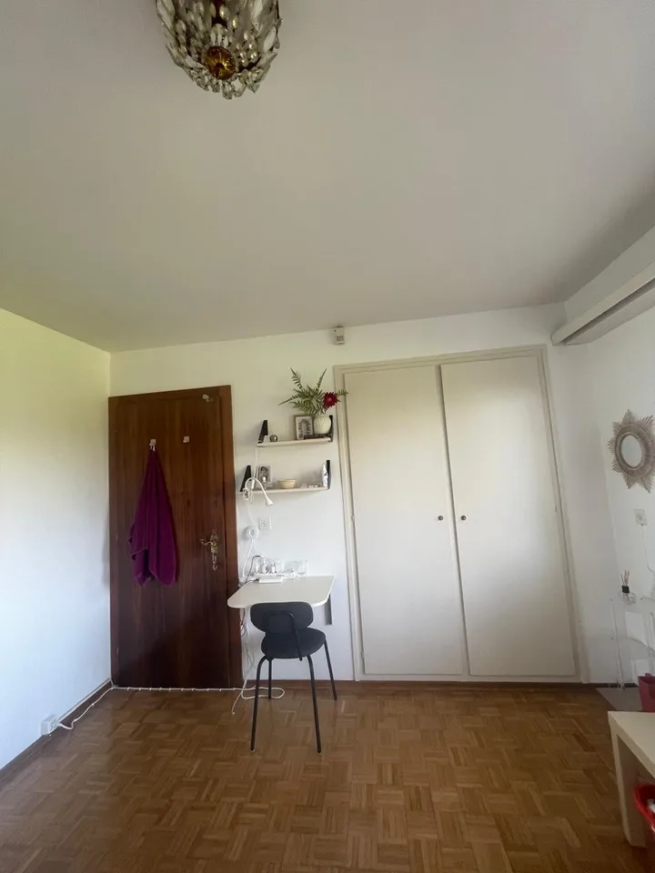 Charming room in Chambésy – CHF 1,200/month, Utilities Included