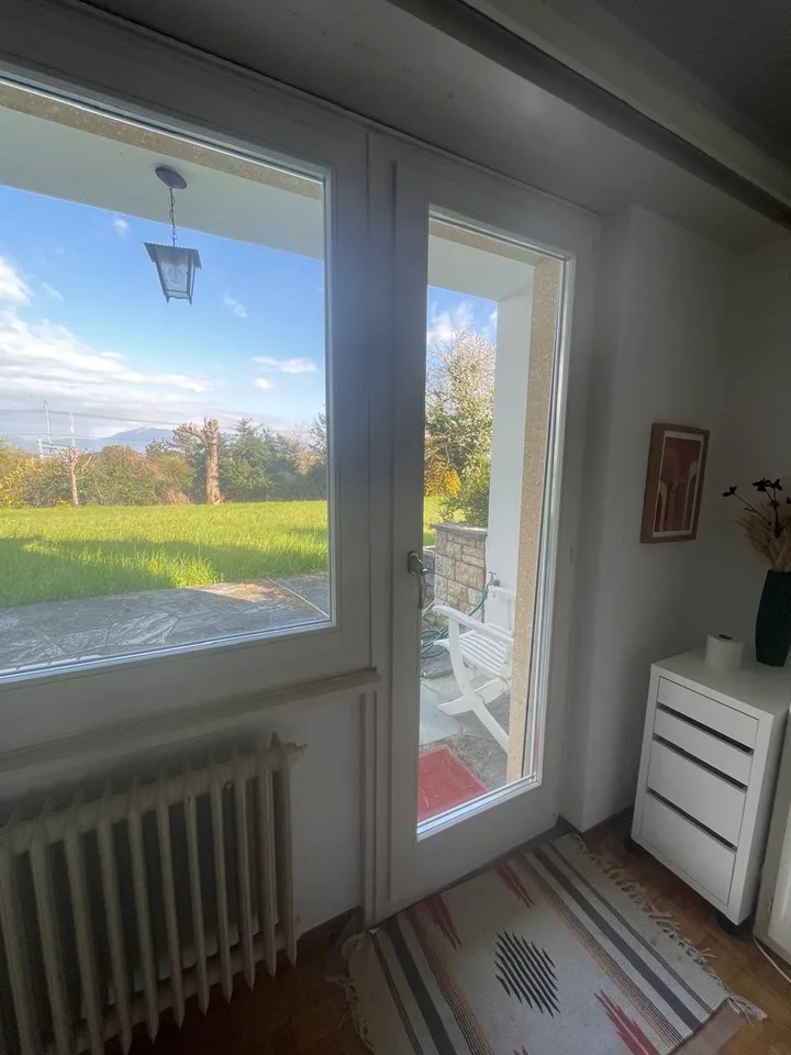 Charming room in Chambésy – CHF 1,200/month, Utilities Included