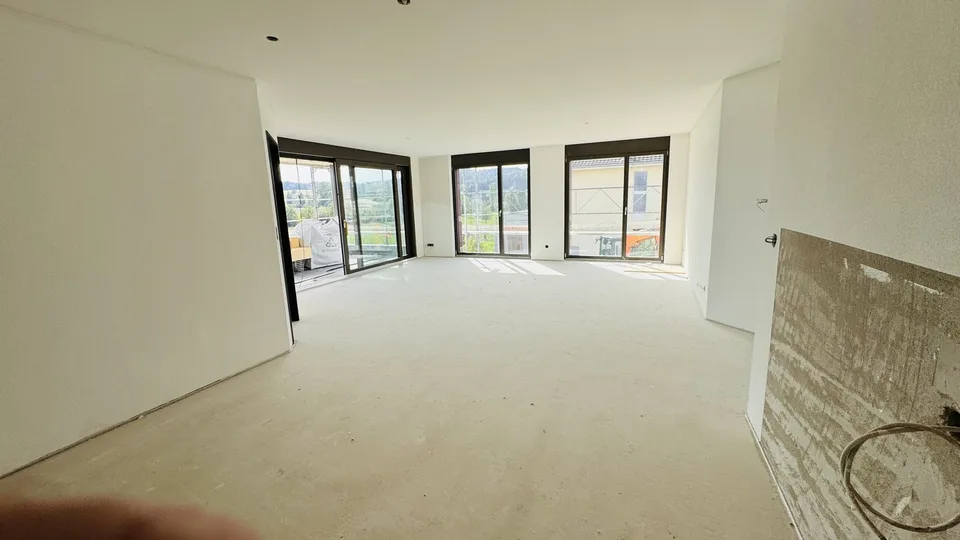 Zu vermieten per 1. November 4.5 Zimmer Wohnung in Eigentumsstandard