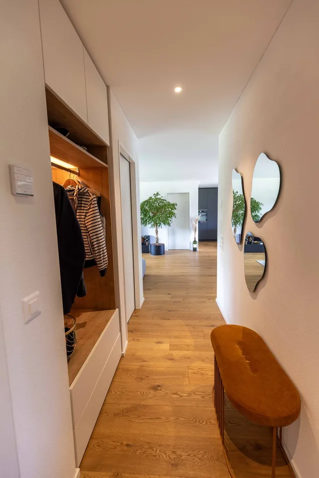 Modern room with private bathroom (en suite), with a garden & terrace – 20 min from Zurich HB
