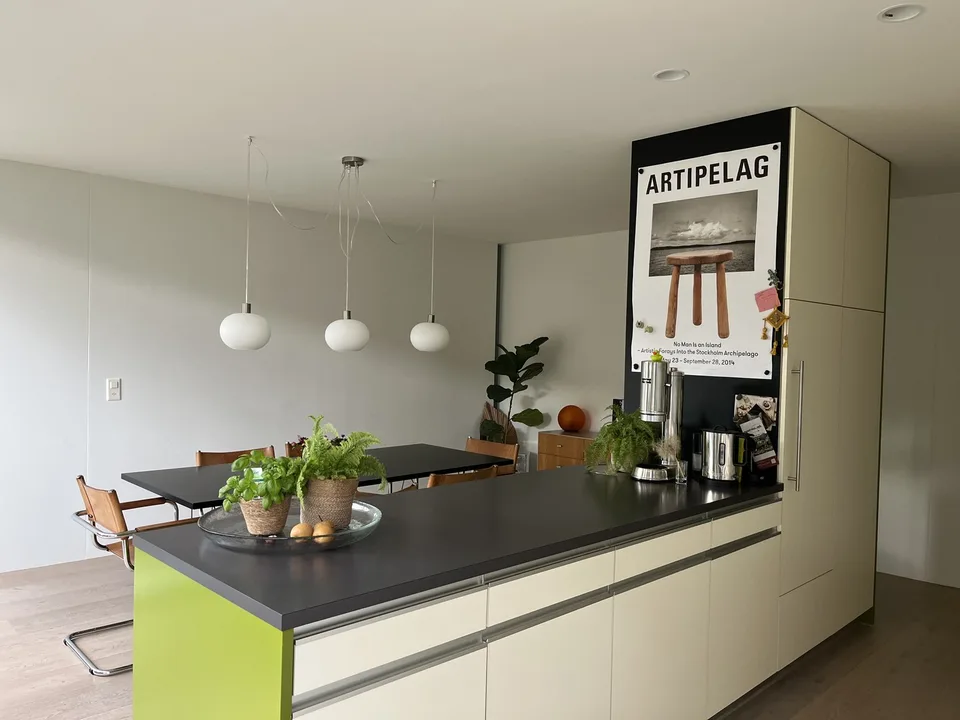 Zimmer in WG-Haus mit Garten per Nov/Dez (oder nach Vereinbarung)