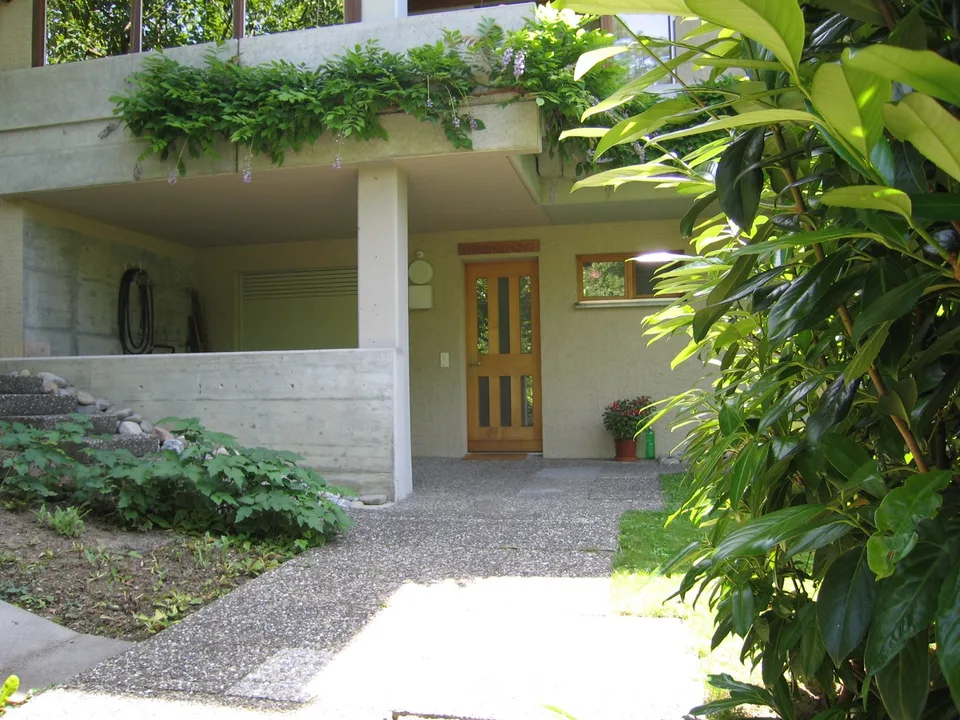 Möblierte 2 1/2 Wohnung