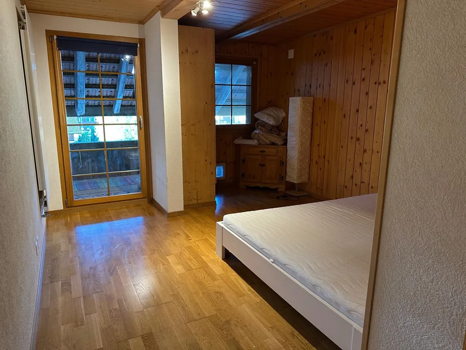 Zwei Zimmer frei in gemeinschaftlicher WG auf Hof in Schwarzenburg Nähe Bern