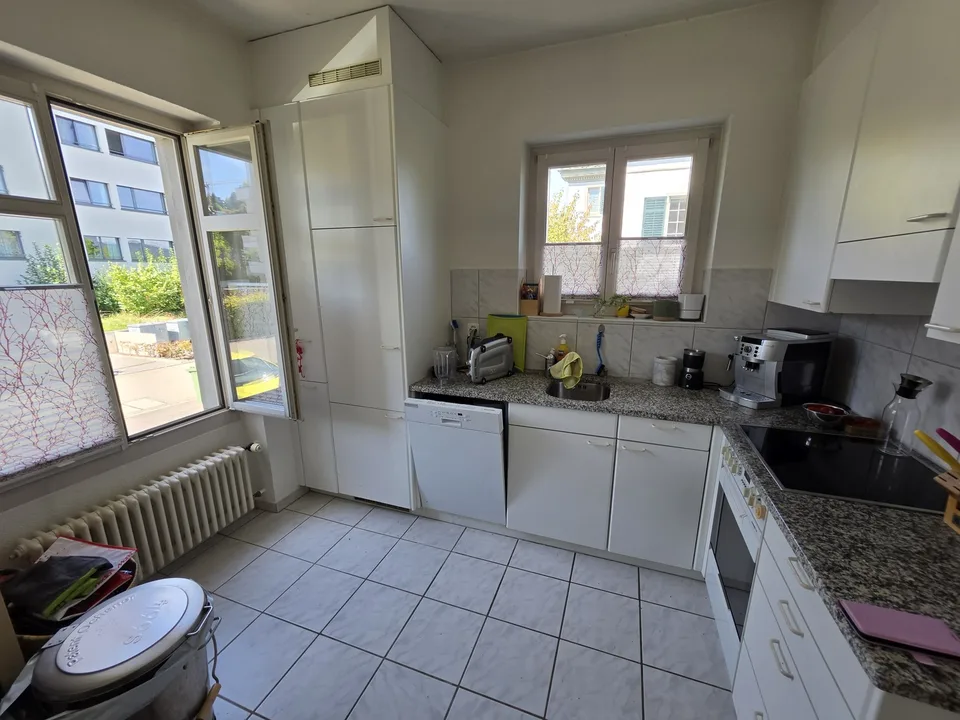 herzige 3-Zimmerwohnung in ruhigem Wohnquartier im steuergünstigen Rüschlikon