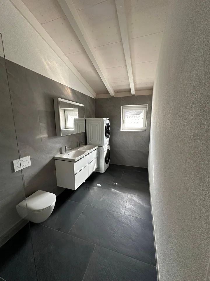 Exklusive 3.5-Zimmer-Wohnung in Ermensee mit Bergblick