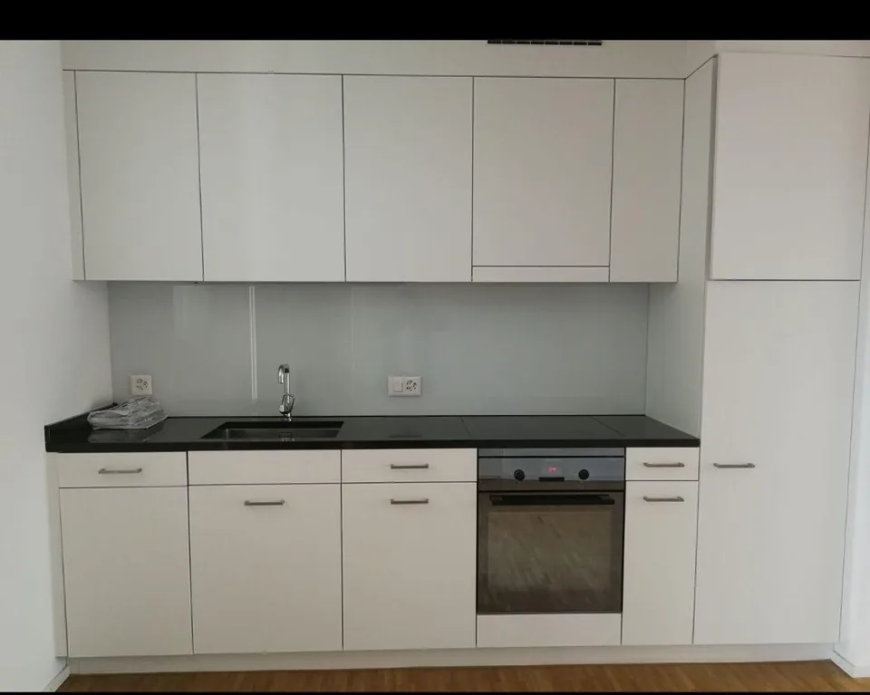 Moderne 2,5 Zimmer-Wohnung in Glattbrugg
