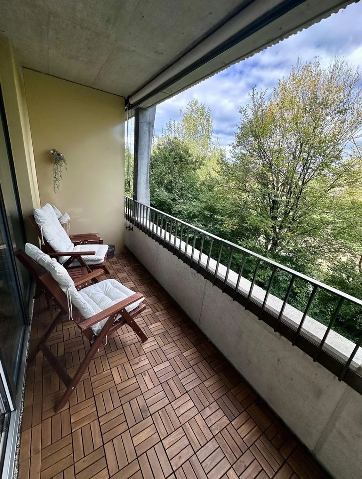Moderne 2,5 Zimmer-Wohnung in Glattbrugg