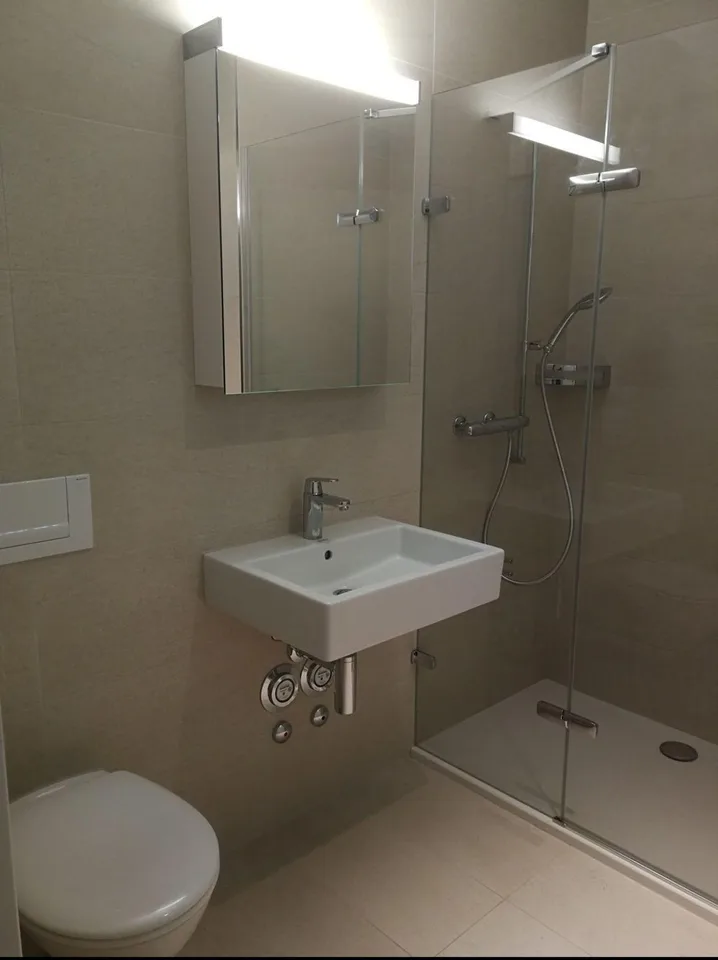 Moderne 2,5 Zimmer-Wohnung in Glattbrugg