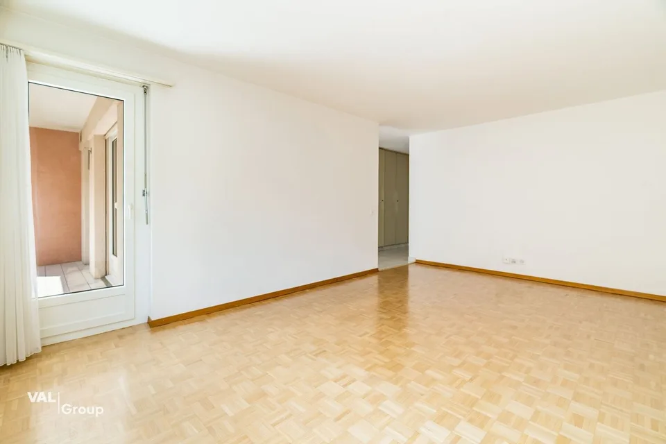 Zentrale 3.5-Zimmer-Wohnung mit Balkon in Visp