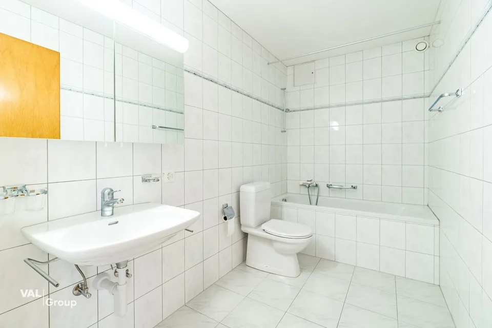 Zentrale 3.5-Zimmer-Wohnung mit Balkon in Visp