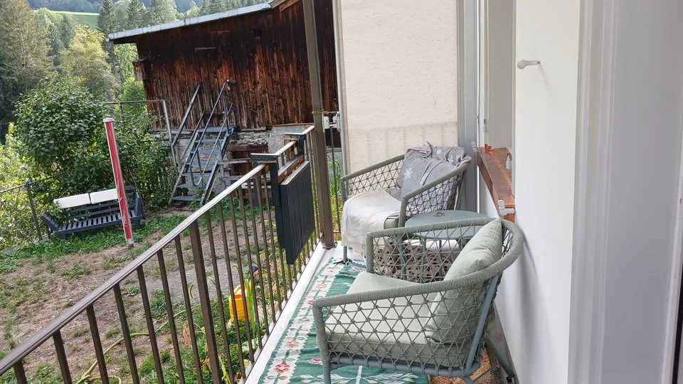 Ab sofort verfügbar – gemütliche Wohnung mit Garten in Thusis | Perfekt als erste Wohnung