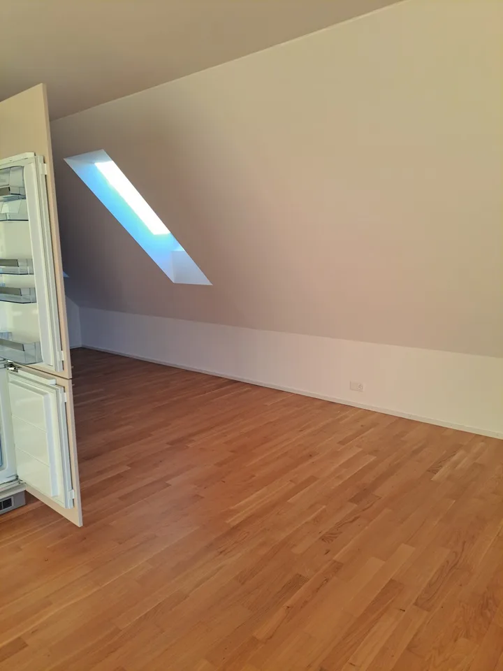 *Schöne, helle 3.5 Zimmer-Wohnung in Bettwiesen (TG) mit zwei sonnigen Balkonen*
