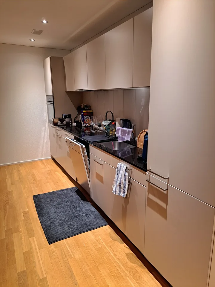 *Schöne, helle 3.5 Zimmer-Wohnung in Bettwiesen (TG) mit zwei sonnigen Balkonen*