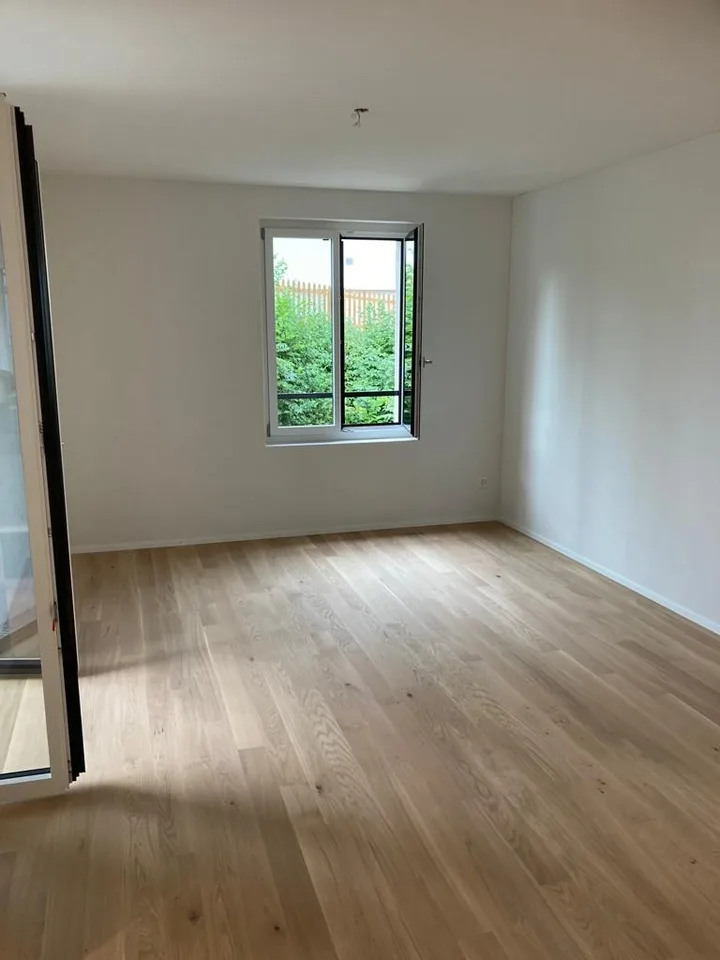 Helle 3.5-Zimmer wohnung und ruhiger und naturnaher Lage