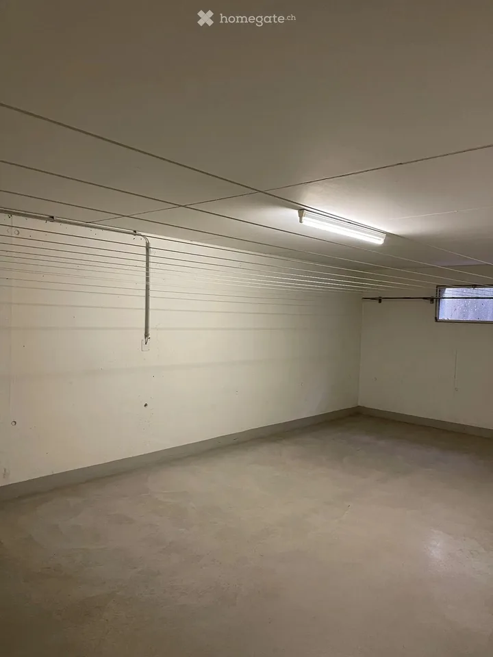 Helle und grosszügige 2½-Zimmerwohnung mit grossem Balkon in Kirchdorf AG