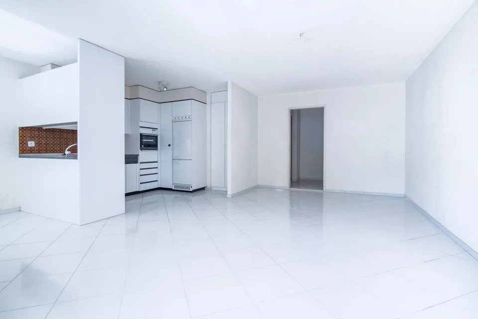 3.5-room apartment with balcony and garage in Dielsdorf