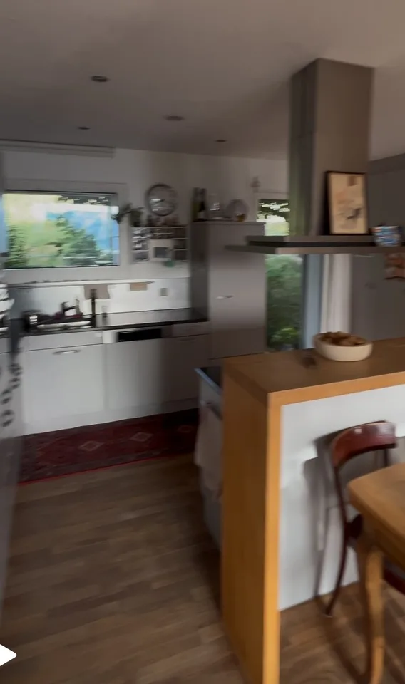 Haus mit Seeblick in Gemeinschaftshaus