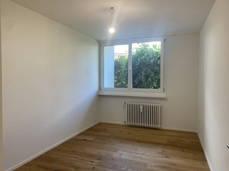 Helle 3.5-Zimmer-Wohnung mit Garten in Dornach – Zwischenmiete Nov. 2026 bis Apr. 2027