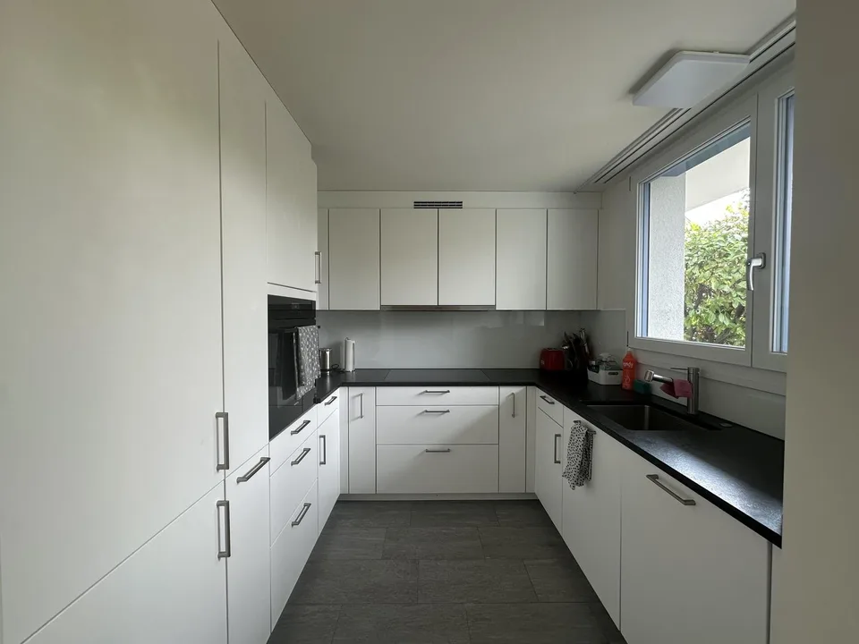Helle 3.5-Zimmer-Wohnung mit Garten in Dornach – Zwischenmiete Nov. 2026 bis Apr. 2027