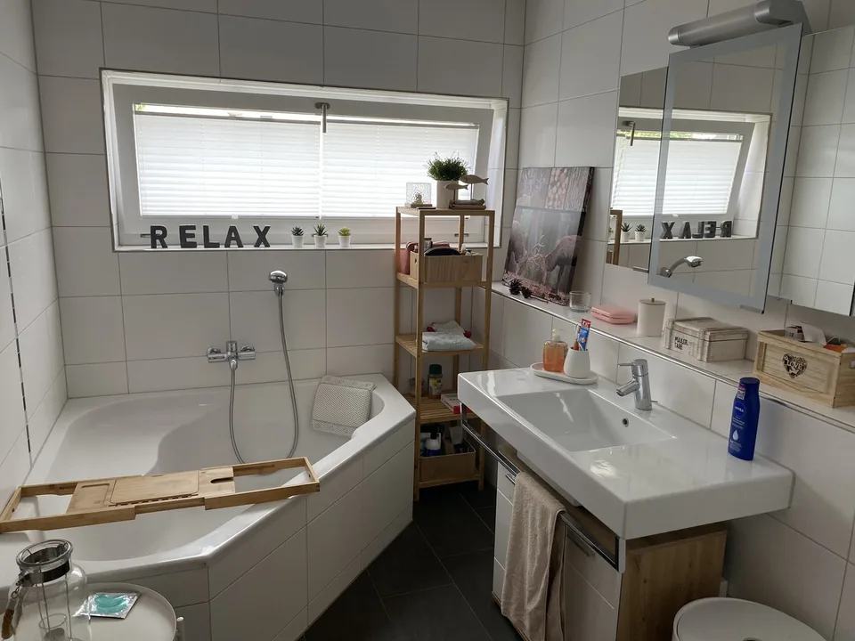 Moderne 3.5-Zimmer-Wohnung mit Balkon und schöner Seesicht in Steinach