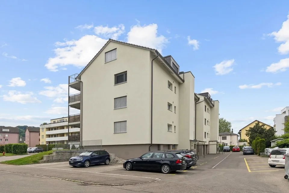 Benötigen Sie noch einen Parkplatz in Felben-Wellhausen? – Foto 2 von 2