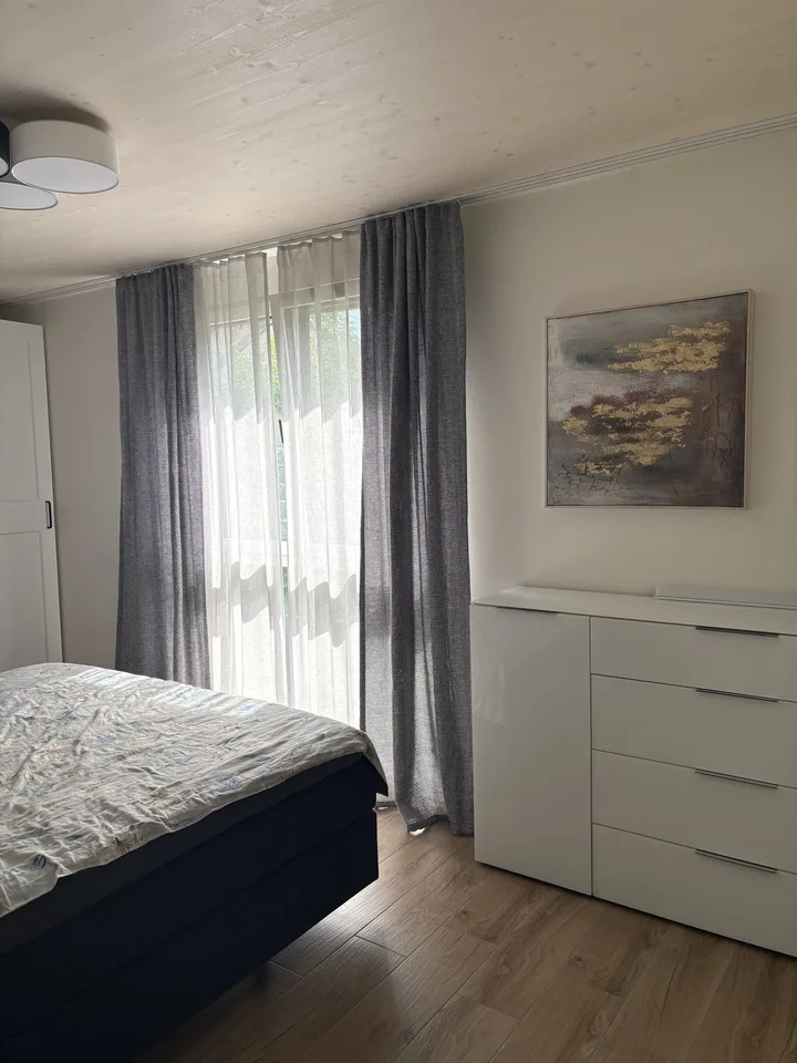 Moderne 4.5 Zh Wohnung mit Eigentumsstandard