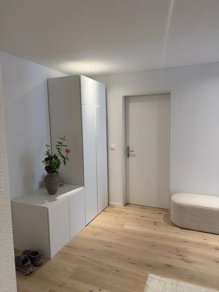 Neue 3.5-Zimmer-Wohnung in Näfels, Übernahme per sofort