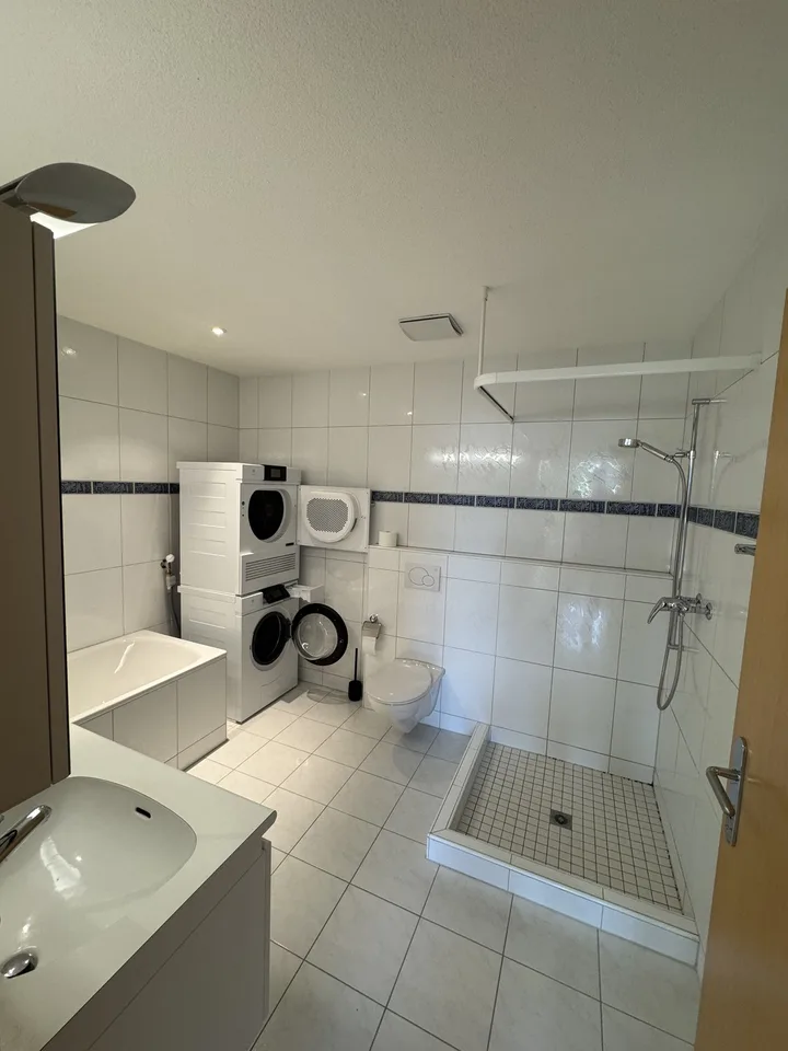 3.5-Zimmer-Erdgeschosswohnung mit eigenem Garten