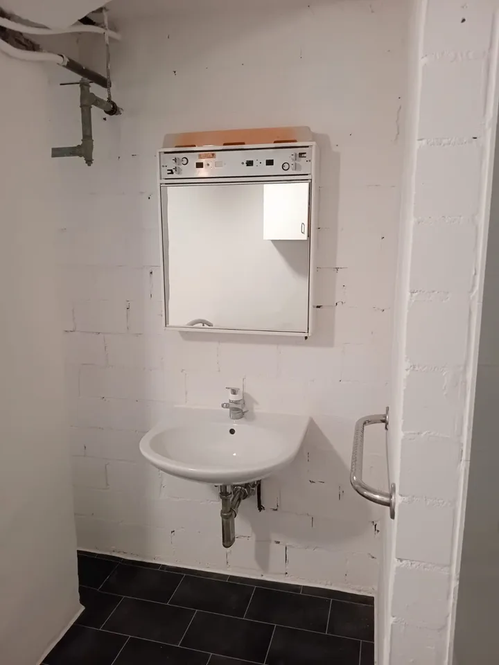 Möbliertes Zimmer
