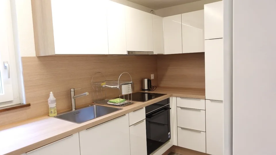 Grosse Studiowohnung zu vermieten