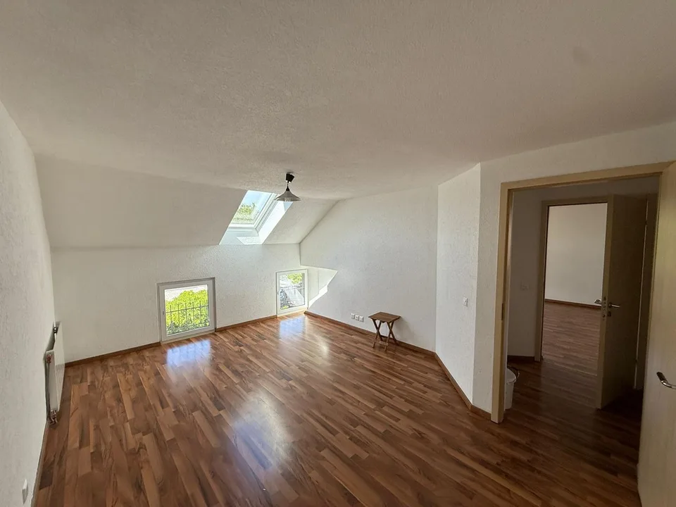 Attraktive 3.5-Zimmer-Maisonettewohnung in Schöftland