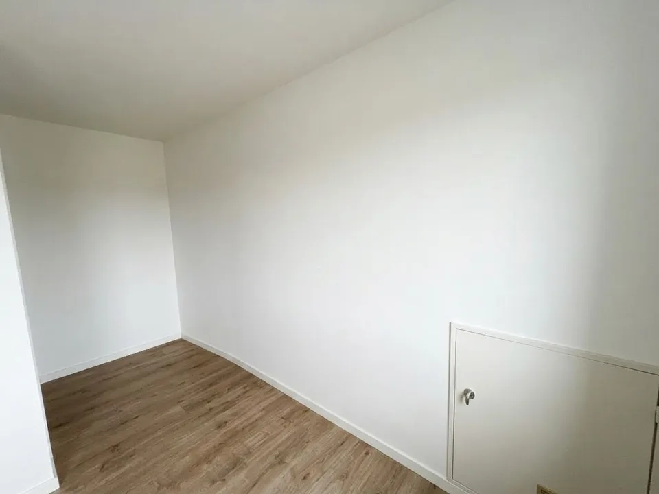 Gemütliche 2-Zimmer-Dachwohnung in Bottmingen Nachmieter per 01.11.2026 oder nach Vereinbarung gesucht