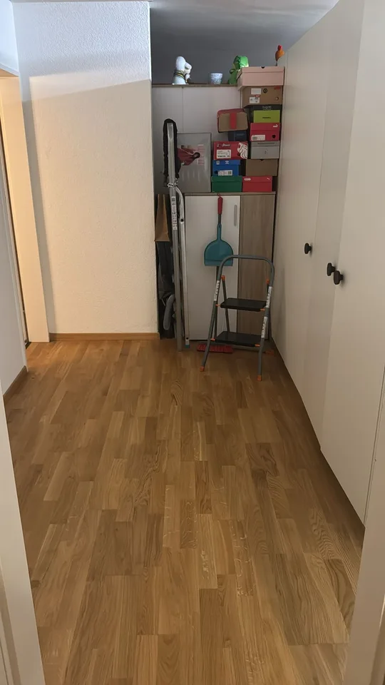Helle 2.5-Zimmer-Wohnung mit Terrasse in Stettlen zu vermieten