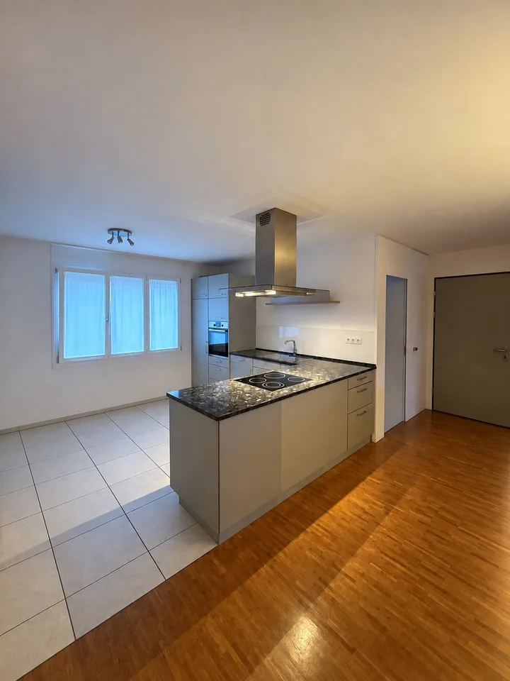 Helle, grosszügige Wohnung in Gümligen
