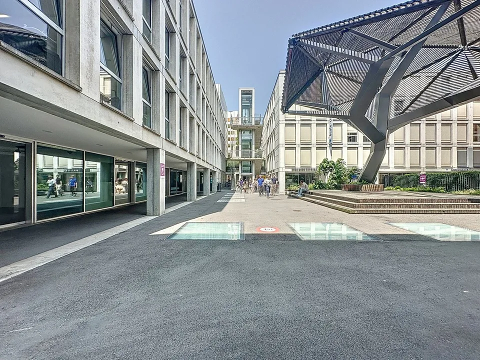 615m2 de visibilté au coeur de Lausanne – Foto 8 von 9