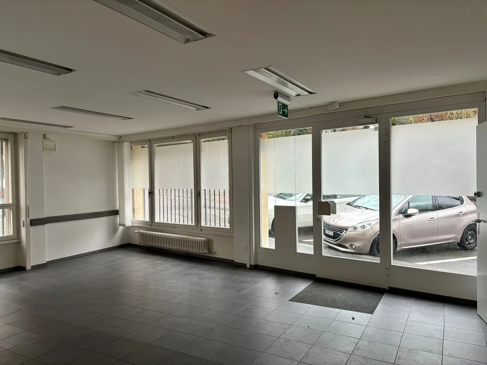 Bureau de 238 m2 à deux pas de la gare – Foto 6 von 9