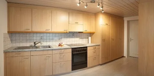 Möblierte 3-Zimmer-Wohnung in Unterseen (ab 1. Oktober)