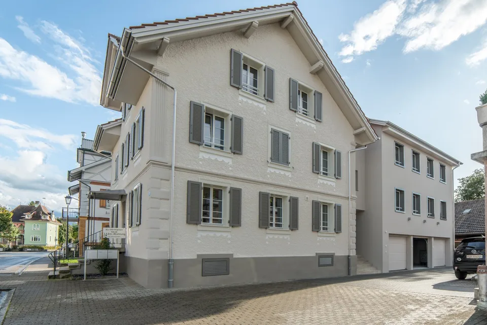 Modernes WG- Zimmer in grosszügiger Wohnung