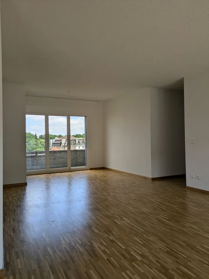 Schöne 5.5-Zimmerwohnung an TOP-LAGE – Foto 4 von 8