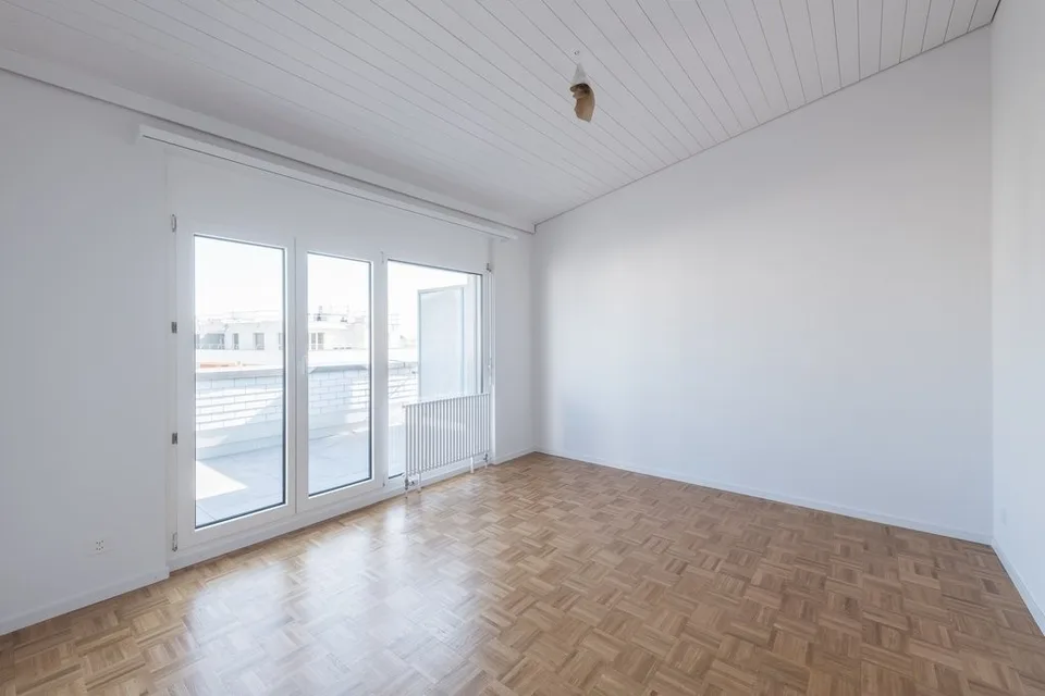 GERÄUMIGES UND HELLES 3.5-ZIMMER-WOHNUNG