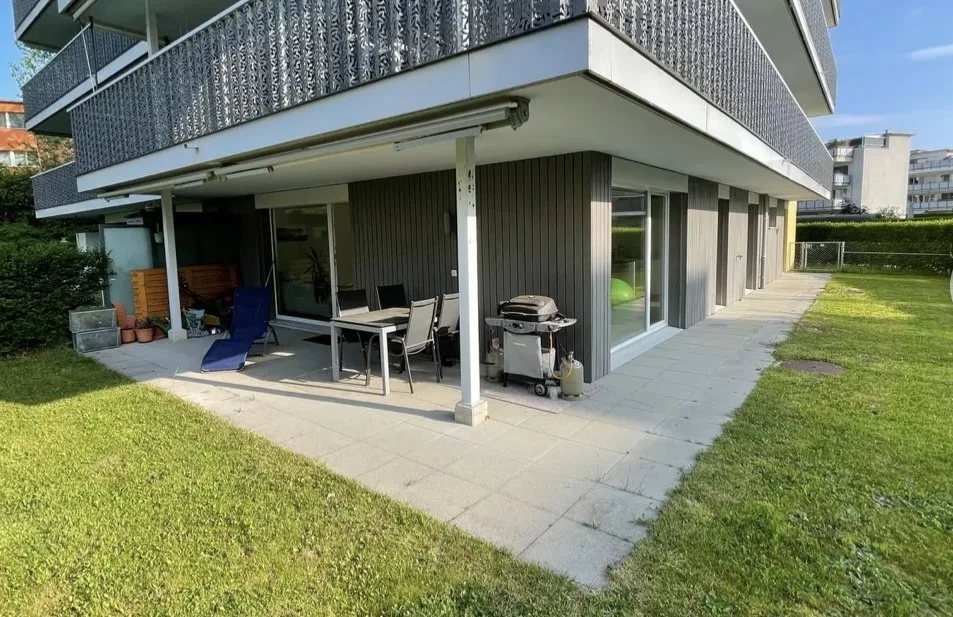 Bright & Quiet 3.5-Room Terrace Apartment in Dietlikon