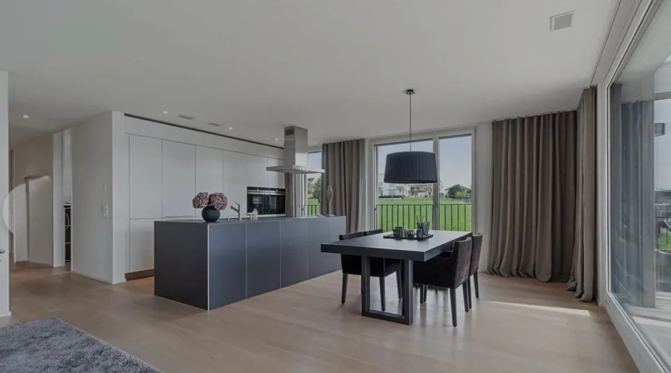 Befristet auf 1,2 oder 3 Jahre - Exklusive 3.5 Zi Wohnung in Meilen - Ideale Business Wohnung